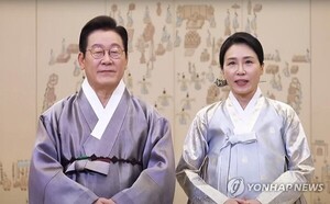 [이슈] 李대통령 연일 추석 <b>민생 행보</b>…여야, 예능 '냉부해' 출연 놓고 ...