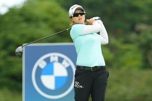 [LPGA] <b>김세영</b>, <b>BMW</b> 레이디스 <b>챔피언십</b> 이틀 연속 선두.. 5년 만의 <b>우승</b>...