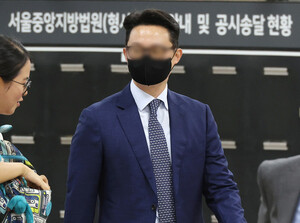 [이슈] 국힘 정치자금 혐의 '통일교', 민주당 15명에도 자금 댔다…'녹취...