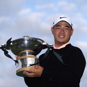 <b>김주형</b>, 제네시스 <b>스코티시 오픈 우승</b>...2년 9개월 만에 PGA 투어 4승 달...