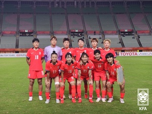 한국 <b>여자축구</b>, 우즈베키스탄 6-3 완파..아시안게임 <b>4강 진출</b>